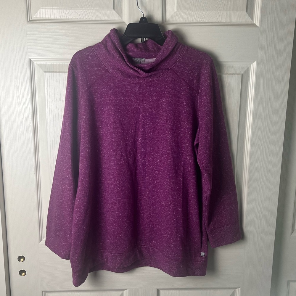 T by Talbots pullover sweatshirt